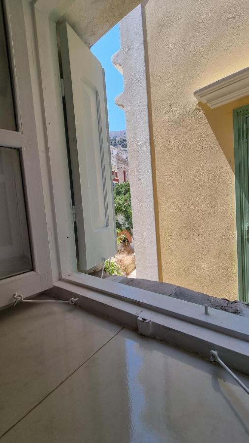 Kozas Art House, Symi Lejlighed Eksteriør billede